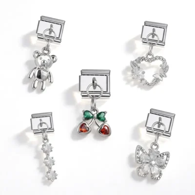 charm-kit-004-1.webp Treasured Hanging Charms