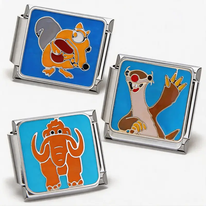charm-kit-045 Ice Pals Badge Set