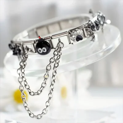 bracelet-kit-007-3 18 pcs Cartoon Style Charms Bracelet Kit